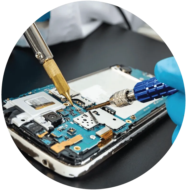 Technician repairing iphone at iConnect care technology in Bangalore